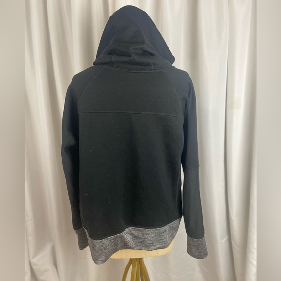 Denver Hayes Women's XL Athletic Pullover Hoodie - Picture 7 of 10